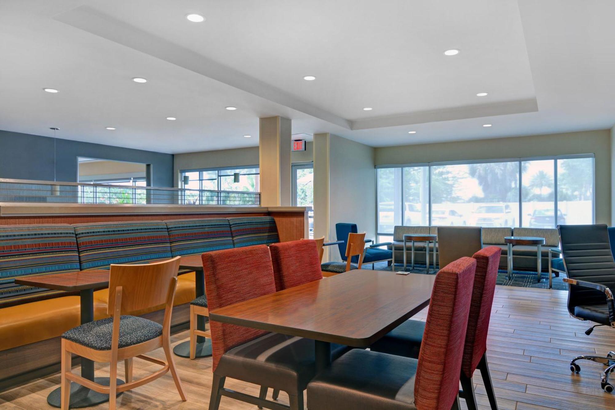 Towneplace Suites By Marriott Jacksonville East Εξωτερικό φωτογραφία