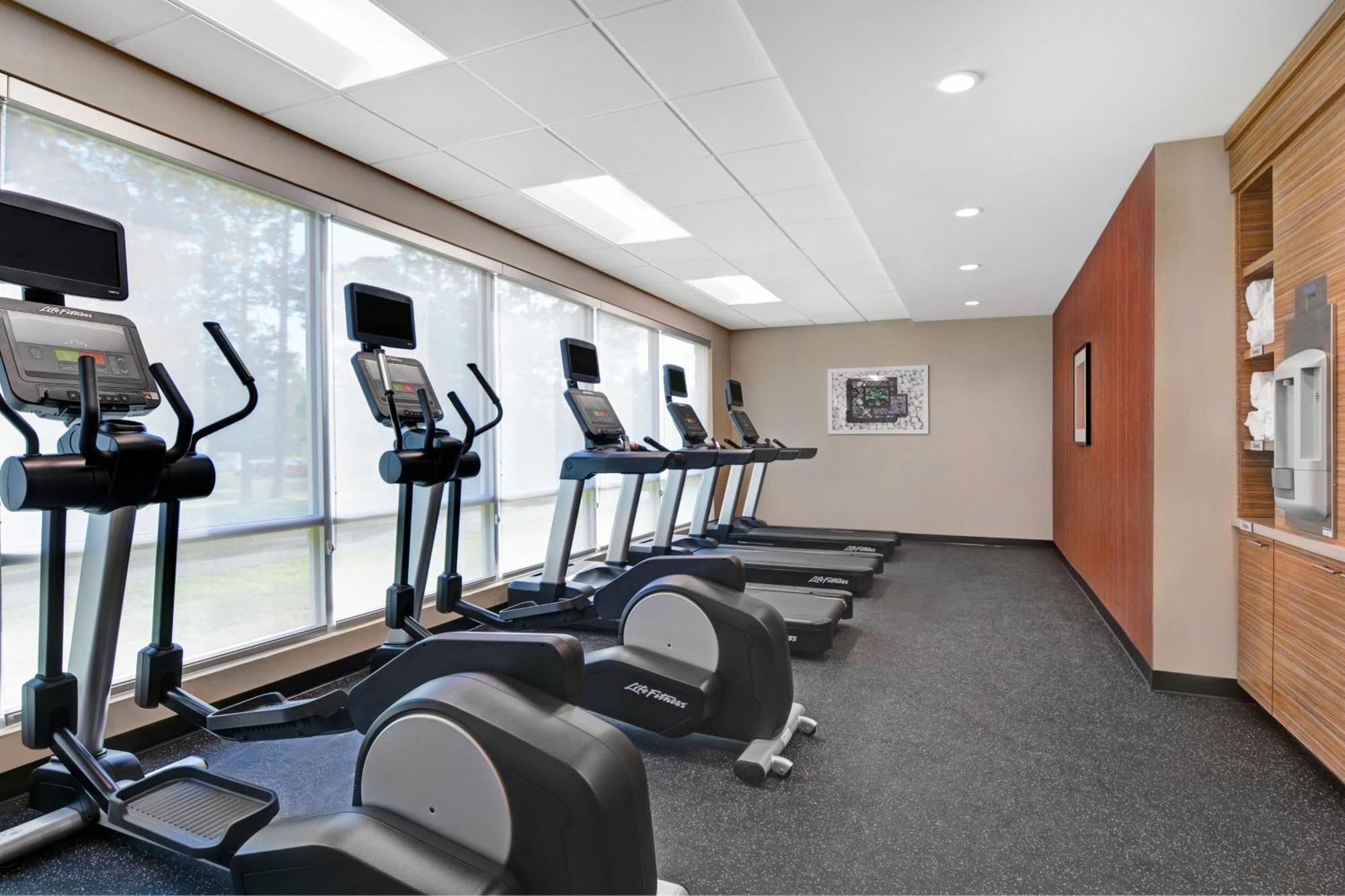 Towneplace Suites By Marriott Jacksonville East Εξωτερικό φωτογραφία